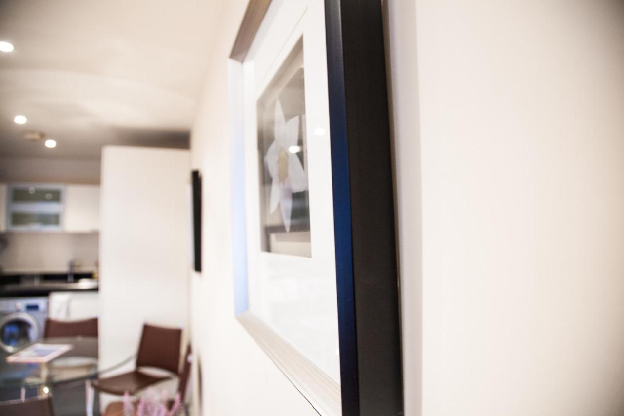 Canary Wharf Retreat - Serviced Apartments London Exterior photo